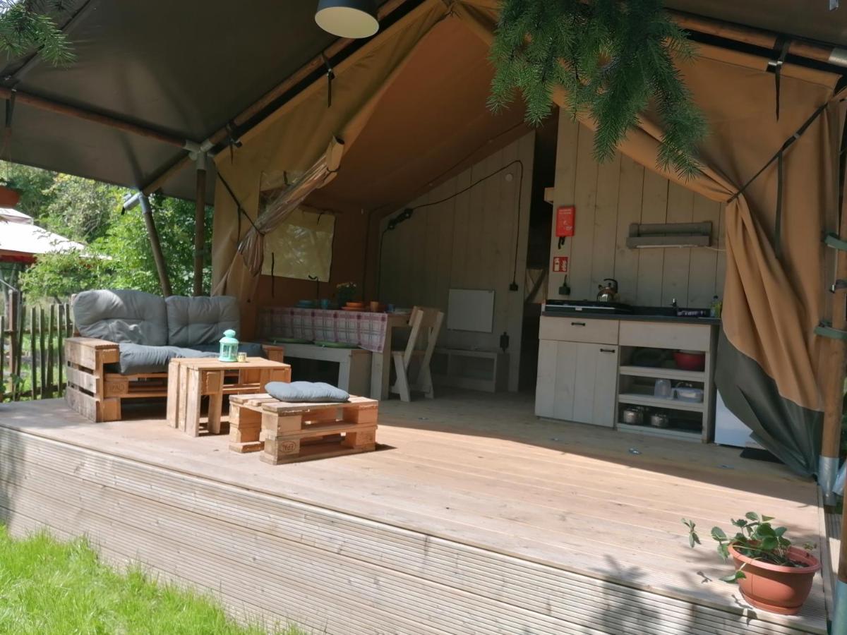Отель Gutshof Tda-Lohma Langenleuba-Niederhain Экстерьер фото
